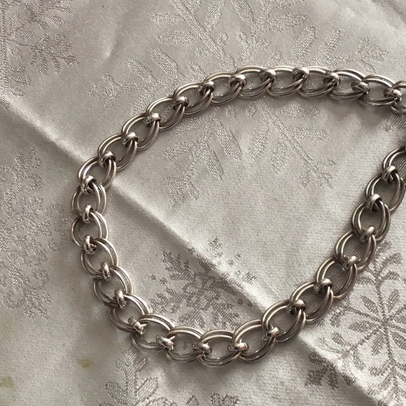 Banana Republic Chunky Silver tone Necklace - Picture 3 of 3